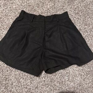 H&M Classic Tailored Black Women's Shorts